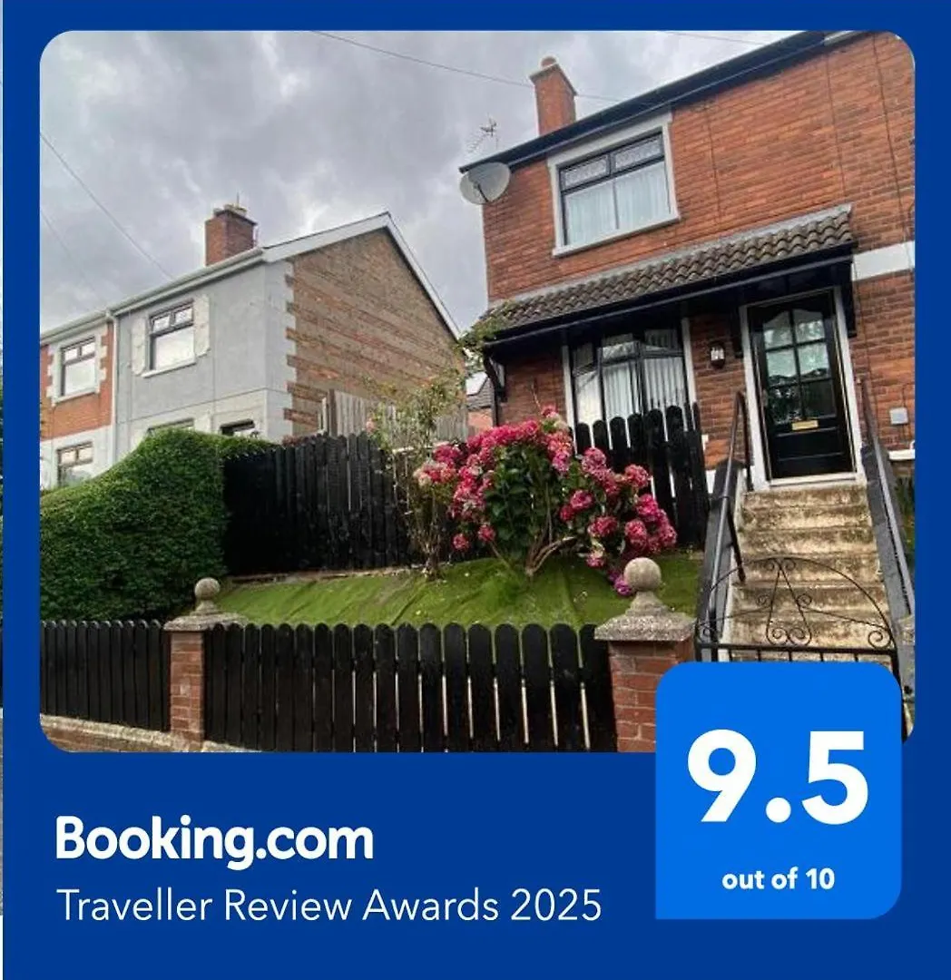 Mairead - Cosy Property In Gaeltacht Quarter Belfast